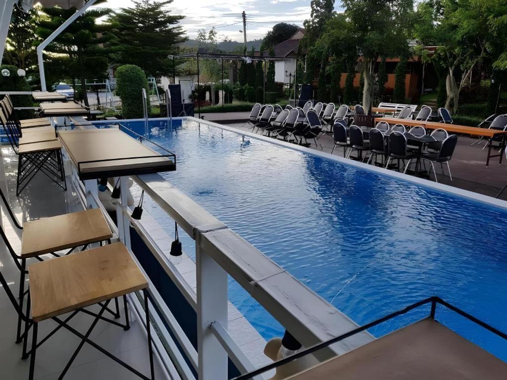 Mossview Resort Khao Kho Bagian luar foto